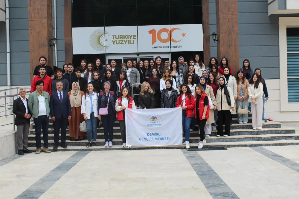GENÇLERİN “BİRLİKTE BAŞARI” PROJE ETKİNLİĞİ