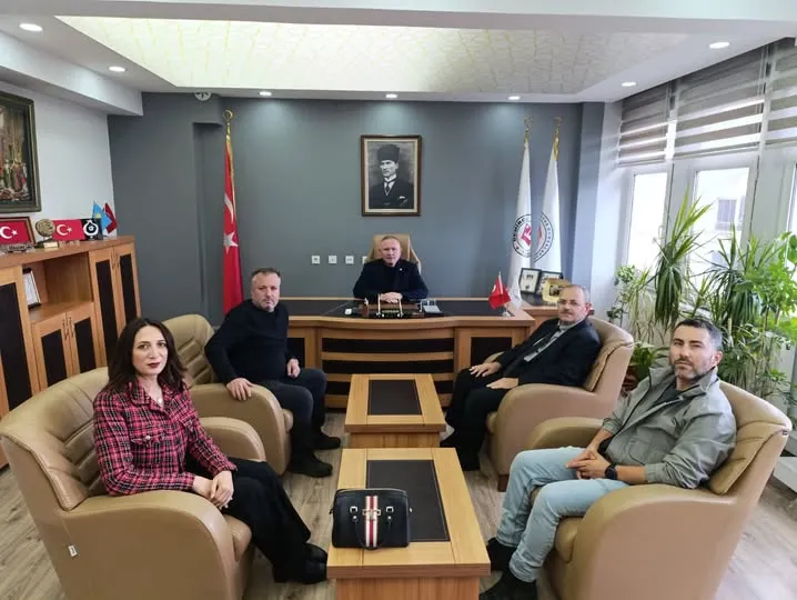 DEMİRCİ SOSYAL GÜVENLİK KURUMUNDAN  DEMİRCİ TİCARET VE SANAYİ ODASINI ZİYARET