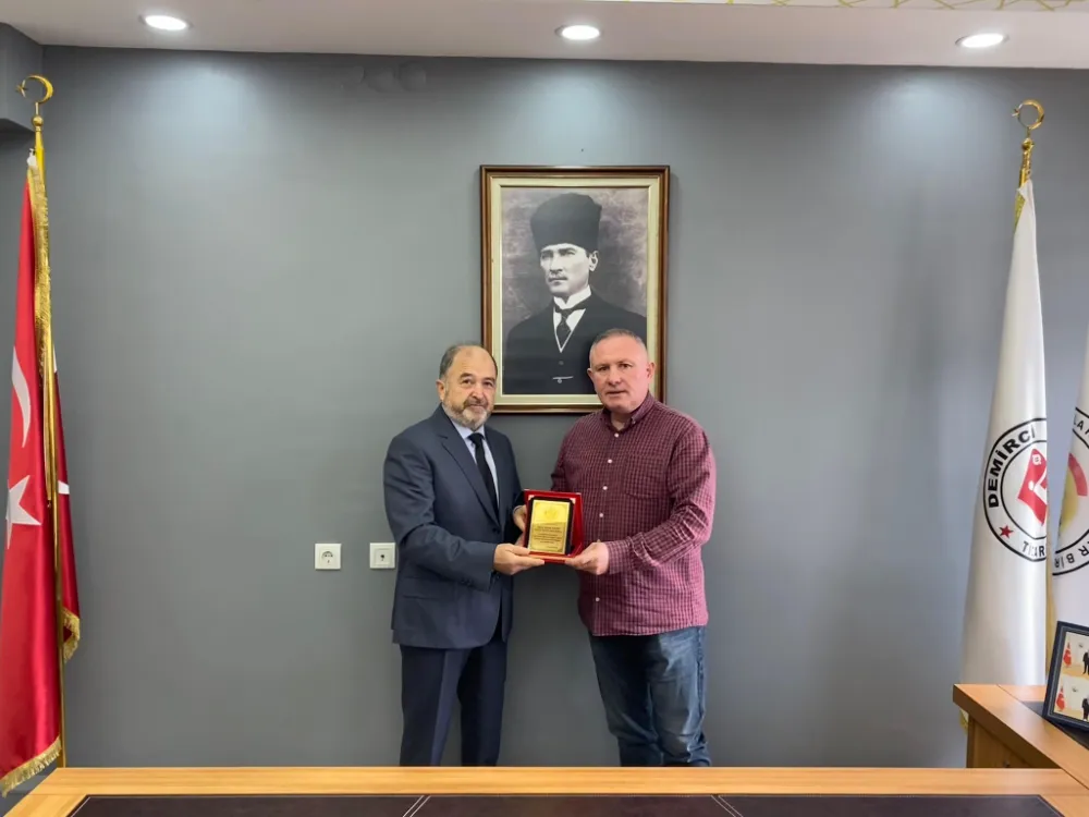 DEMİRCİ TİCARET VE SANAYİ ODASINI ZİYARET ETTİLER