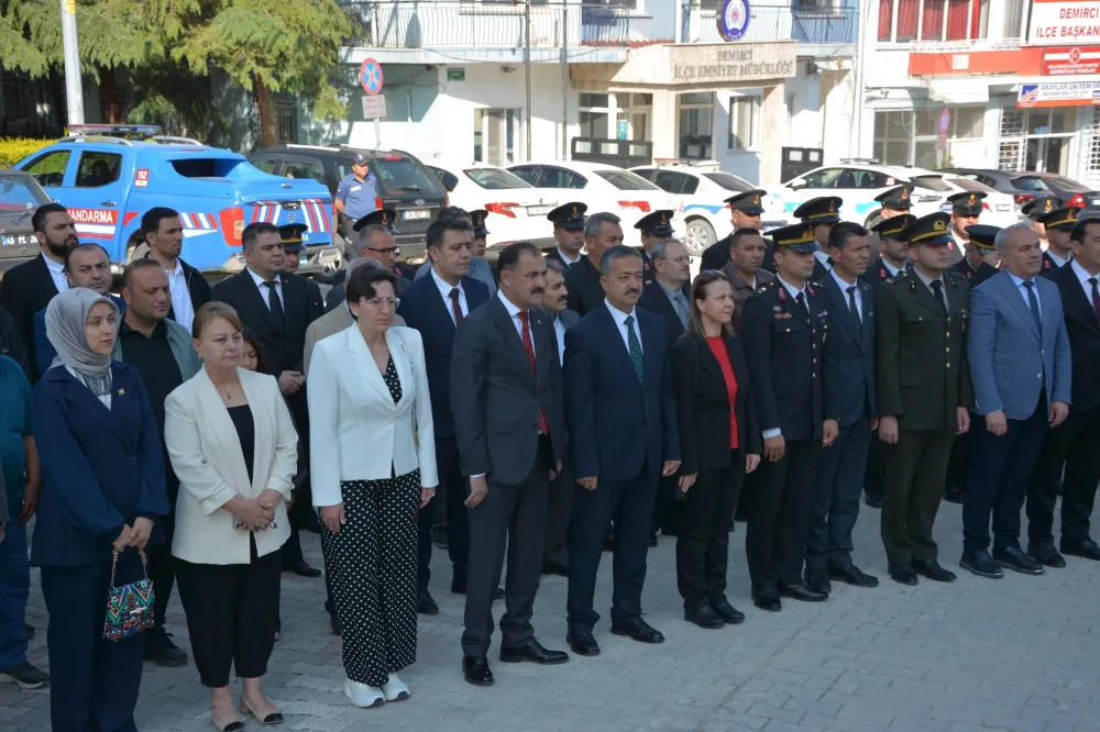 19 MAYIS’I KUTLADIK