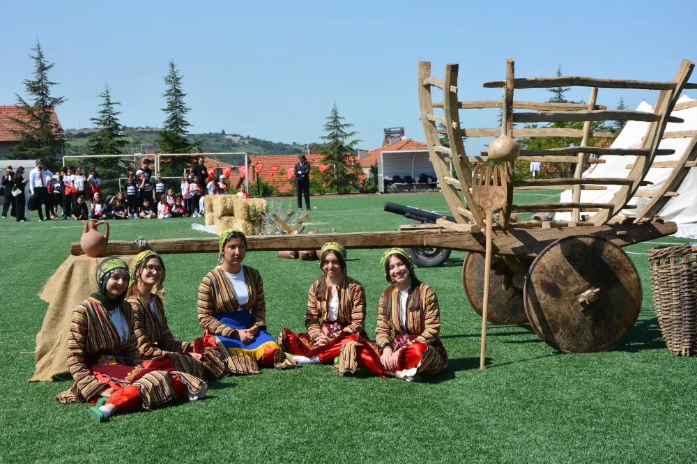 19 MAYIS’I KUTLADIK