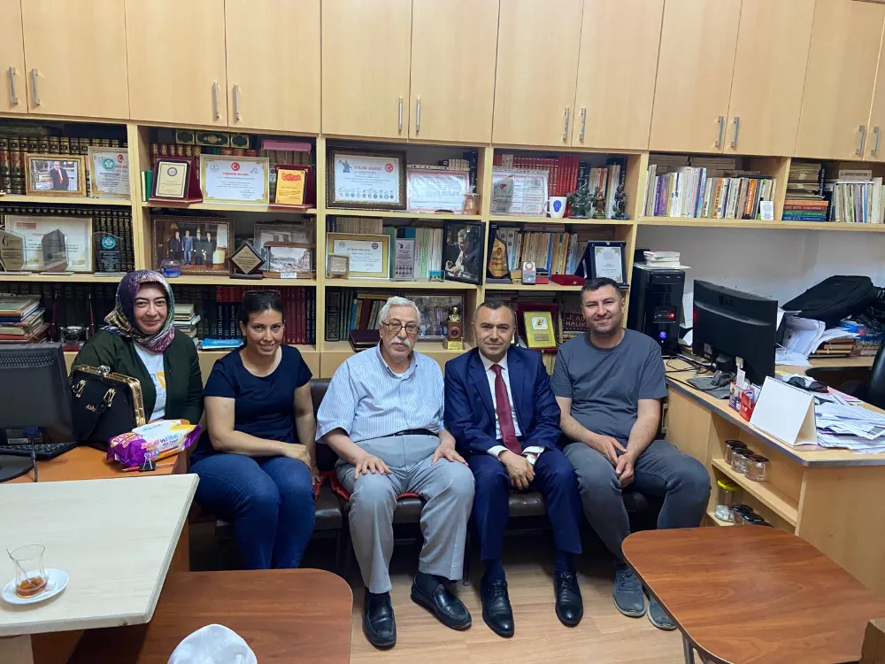 KAYMAKAMIMIZ YAVUZ ARSLAN’DAN  GAZETEMİZE VEDA ZİYARETİ