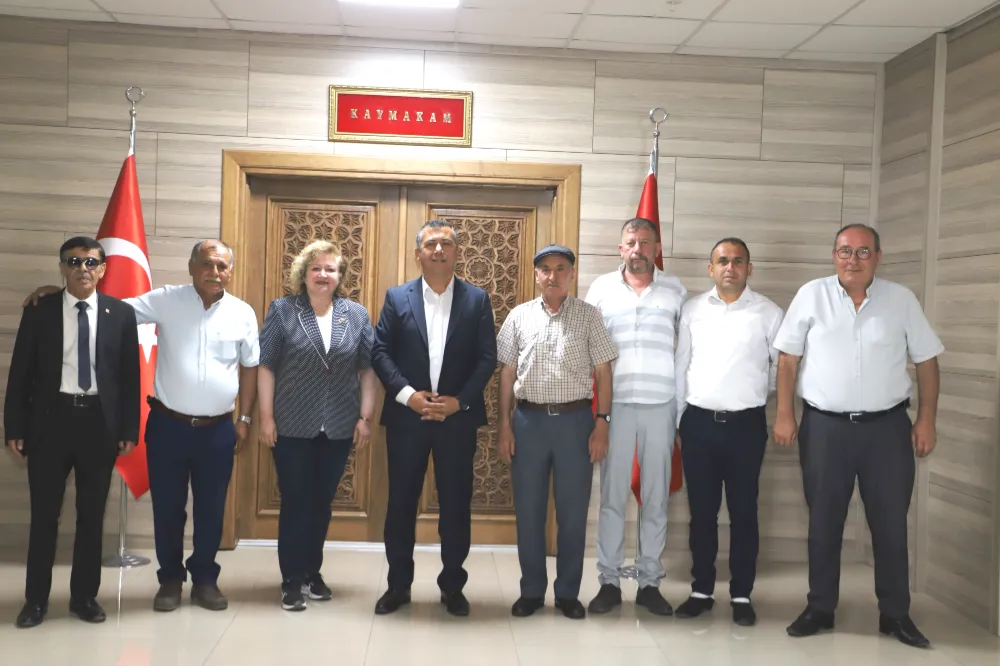 DEMİRCİ MUHTARLAR DERNEĞİ’NDEN KAYMAKAMIMIZ FATİH BAYRAM’I ZİYARET