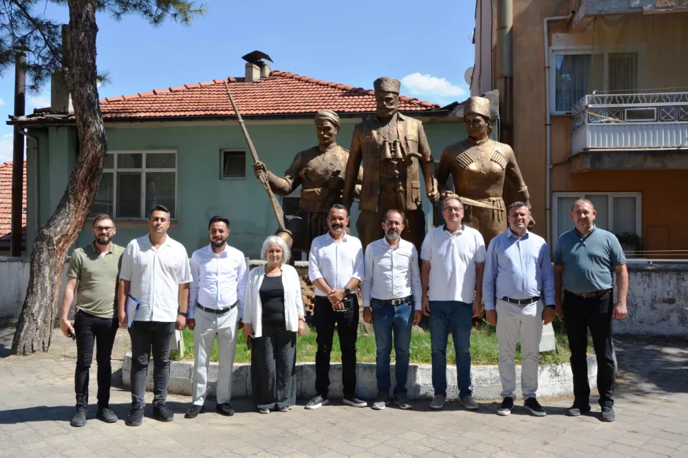 BÜYÜKŞEHİR KOMİSYON ÜYELERİ DEMİRCİ’Yİ GEZDİ