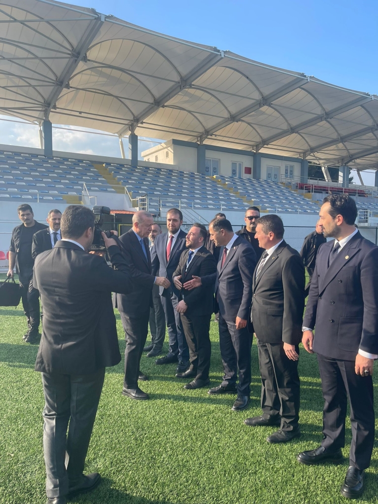 BAŞKAN ERKAN KARA, AK PARTİ  MANİSA 8. OLAĞAN İL KONGRESİNE KATILDI