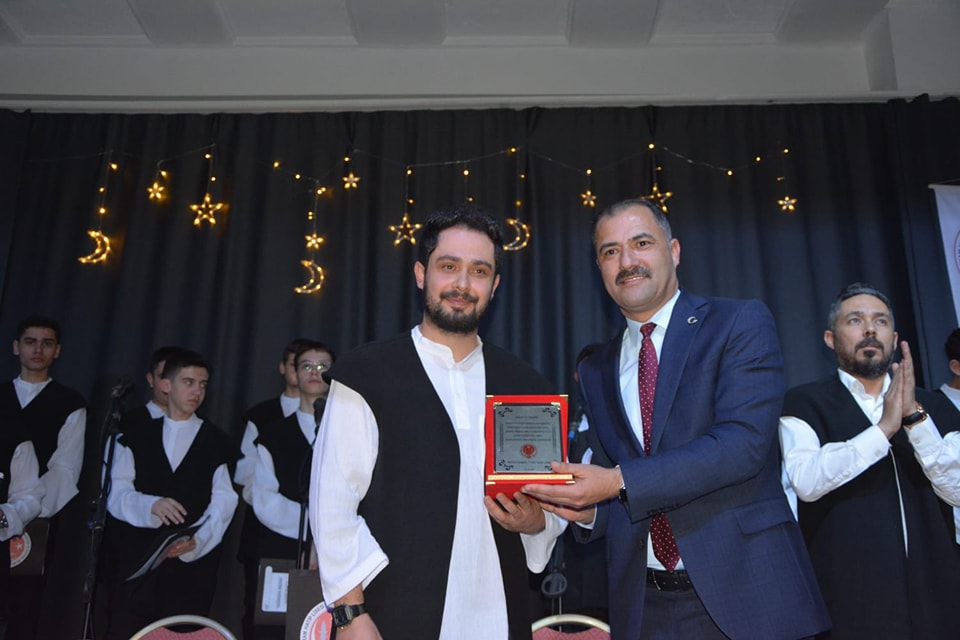 NAĞMEDEN HUZURA TASAVVUF MUSİKİSİ  KONSERİNDE DUYGU DOLU ANLAR